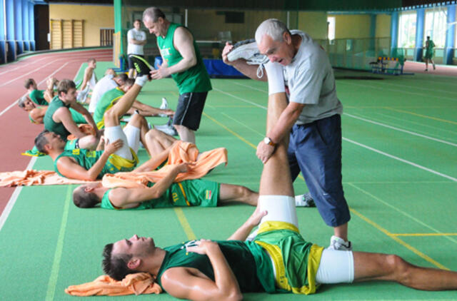 Krepšininkų rinktinė vėl plušo Klaipėdoje