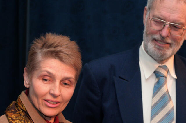 Mirė aktoriaus Regimanto Adomaičio žmona Eugenija Bajorytė