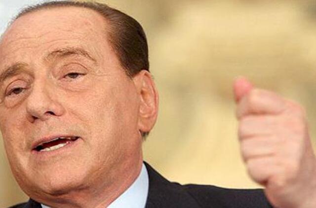 Silvio Berlusconi bendrovė turės sumokėti 560 mln. eurų baudą