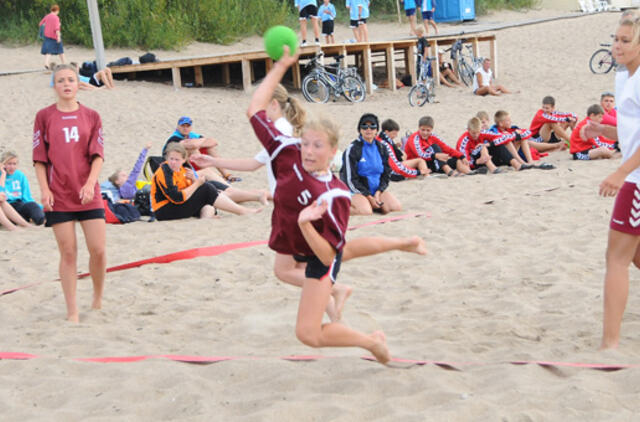 Paplūdimyje karaliavo Klaipėdos rankininkai