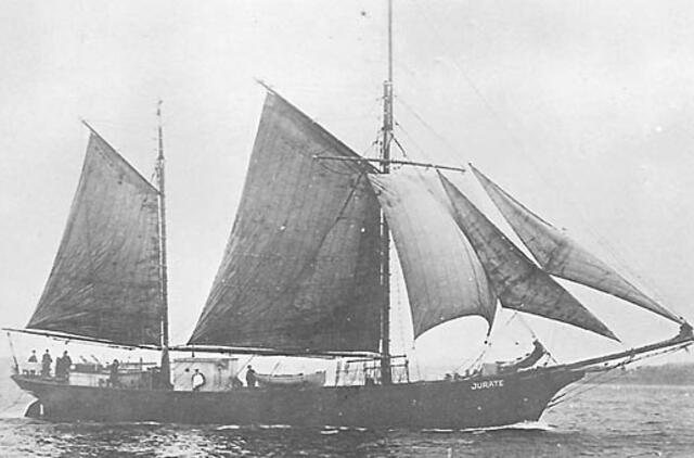 Pirmosios Lietuvos burės