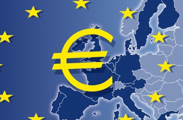 Europos Komisija: niekas negali palikti euro zonos