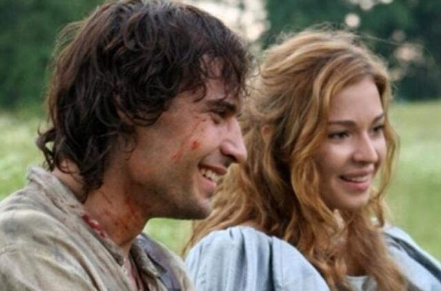 Grimas slėpė tikras aktorių žaizdas