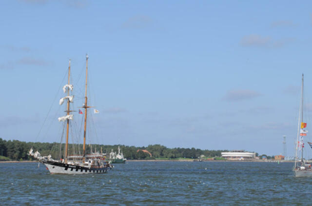 "Lietuva" ir "Brabander" grįžo namo