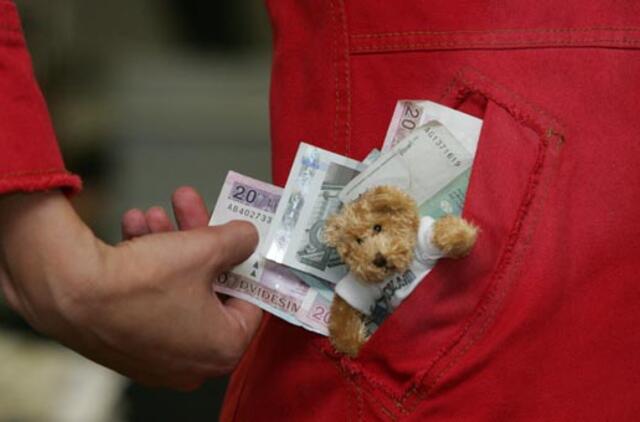 Lietuvos gyventojai vis dažniau atsikrato skolų