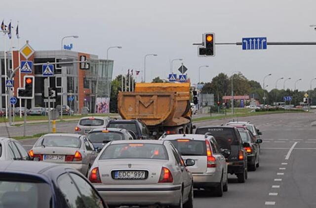 Minijos gatvė: žalioji banga yra, kamščiai - irgi