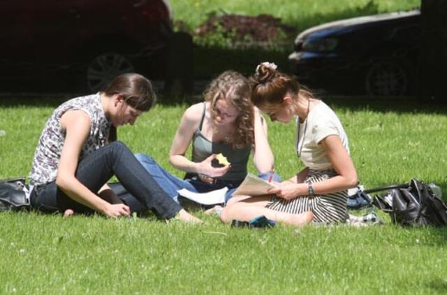 Palangiškiai kviečiami prisidėti tiriant jaunimo problemas