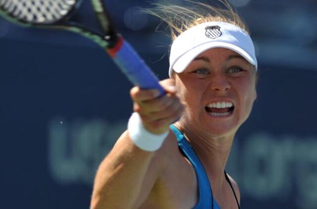"US Open" vicečempionė rusė Vera Zvonariova Niujorke iškopė į trečiąjį ratą