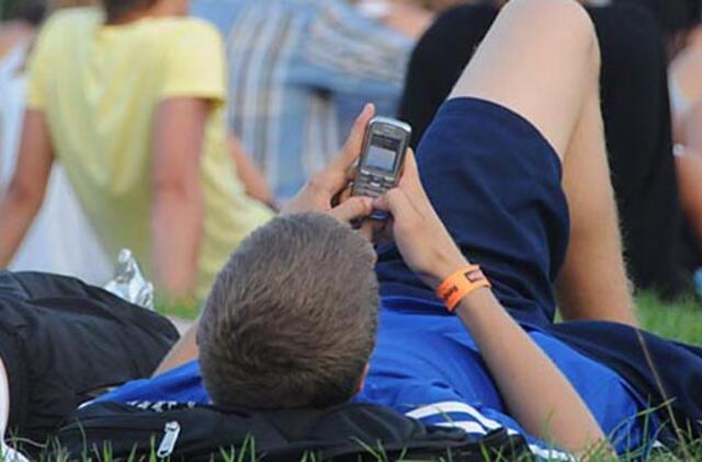 Kas šeštame mobiliajame telefone – E. coli bakterijos