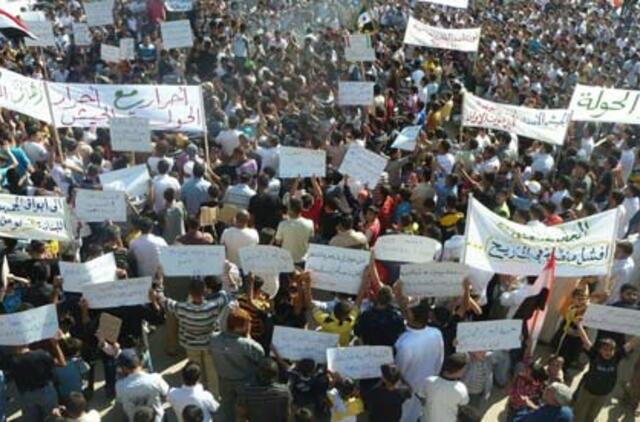 Per susirėmimus Sirijoje žuvo 41 žmogus