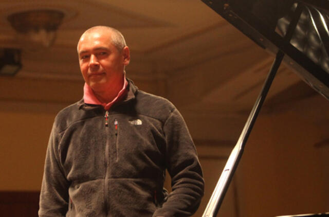 Pianistui Ivui Pogoreličiui Vilniaus publika plojo stovėdama