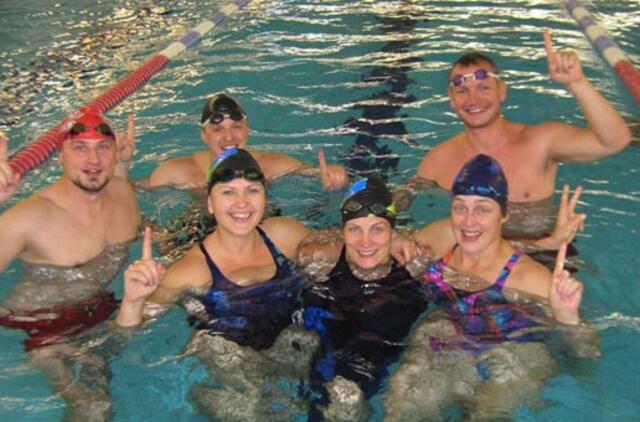 Plaukikams - per tuziną medalių