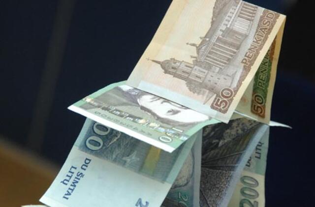 Tarp valdančiųjų - siūlymas diferencijuoti minimalią mėnesinę algą