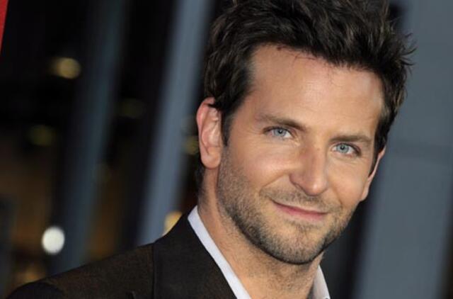 JAV žurnalas "People" seksualiausiu pasaulio vyru išrinko aktorių Bradley Cooperį