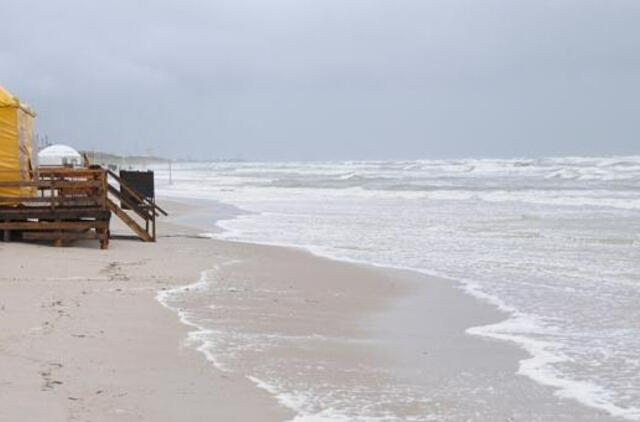 Nori prekiauti paplūdimyje - pastatyk dušą