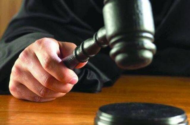 Perskirstomi teisėjų etatai