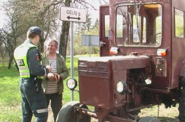 Savaitgalį apskrityje dažnas vairavo neblaivus