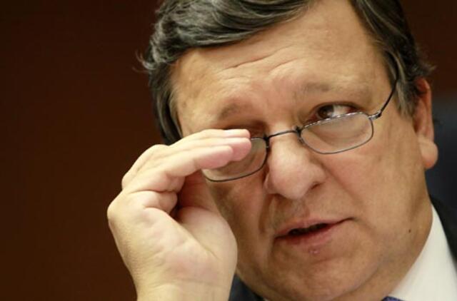 Jose Manuel Barroso primygtinai ragina gelbėti eurą