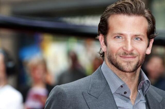 Žurnalo „People“ skaitytojai seksualiausiu vyru išrinko aktorių Bradley Cooper