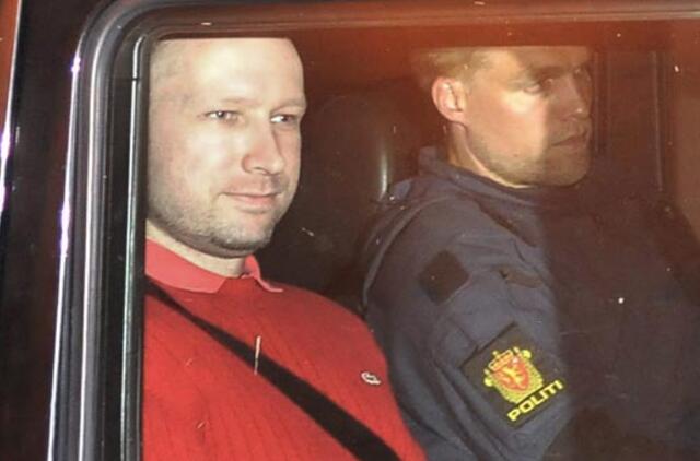 Andersas Beringas Breivikas nori savo mintis išguldyti knygoje