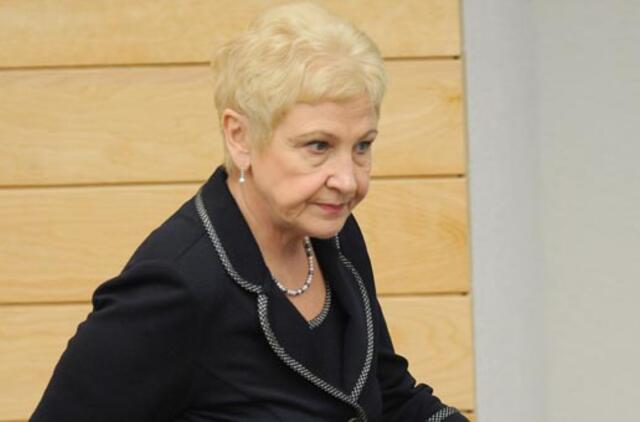 Irena Degutienė kviečia kolegas balsuoti už laikinosios komisijos dėl SNORO sudarymą