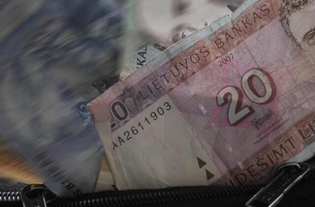 Jaunuolis policininkus bandė papirkti 20 litų