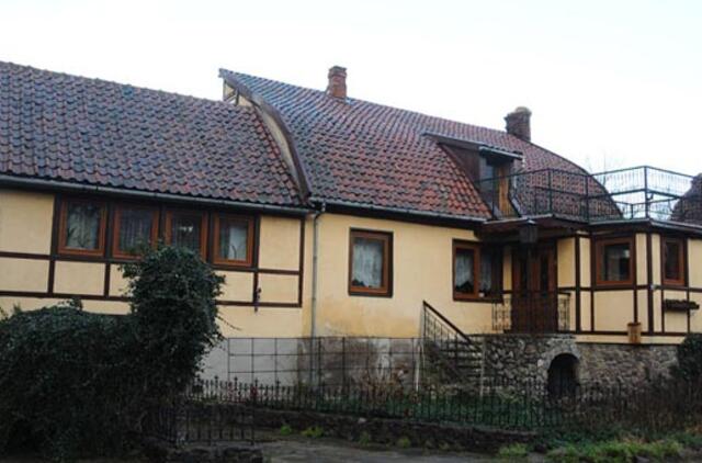 Klaipėdos akvarelės: namai ir žmonės (227)