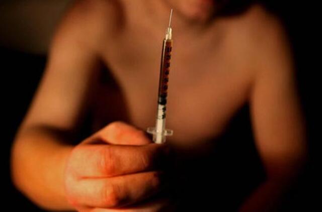 Nelegalius narkotikus pasaulyje vartoja 200 mln. žmonių