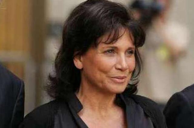 Portalas "Huffington Post" pasiūlė darbą Dominique Strauss-Kahn žmonai Anne Sinclair