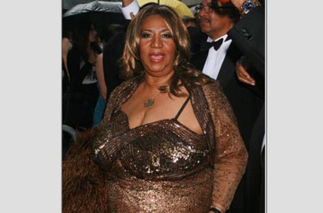 Soul muzikos legenda Aretha Franklin paskelbė apie sužadėtuves