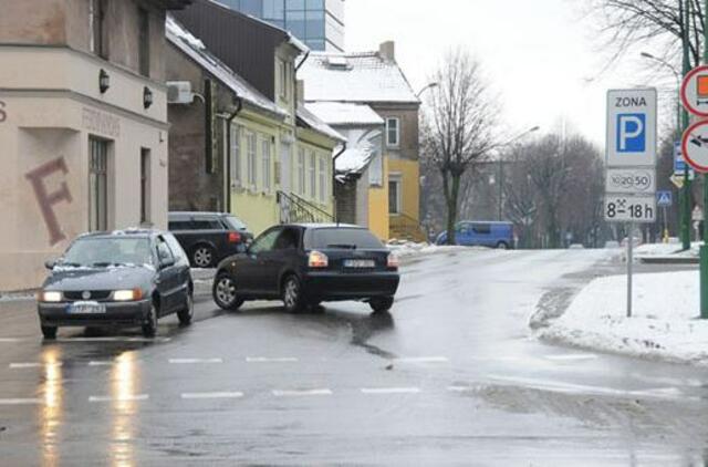 Ženklų ignoravimas - nacionalinis vairavimo ypatumas