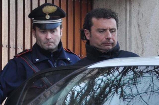 "Costa Concordia" kapitonui lieka galioti namų areštas