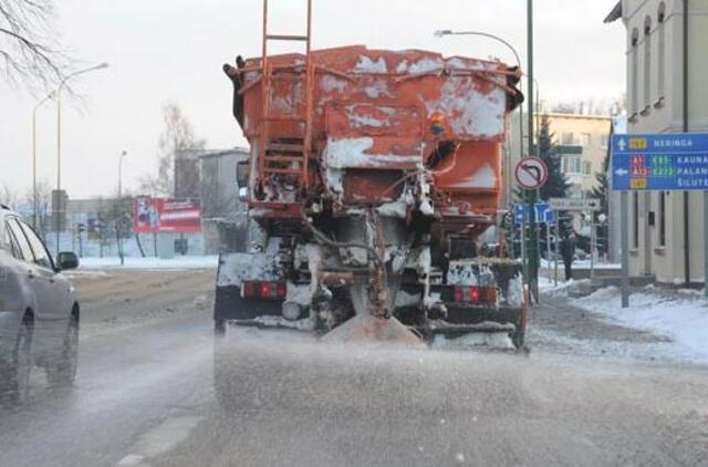 Dėl blogo gatvių valymo kaltos ir oro sąlygos