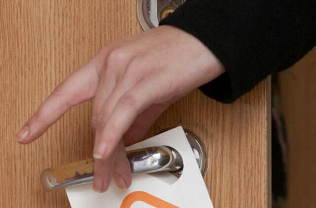 Gyventojų surašinėtoja apsimetusi moteris apiplėšė senolį