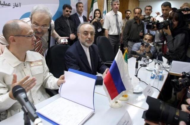 Iranas nebeparduos naftos Prancūzijai ir Britanijai