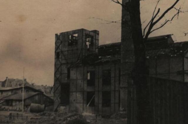 Klaipėdos akvarelės: namai ir žmonės (233)