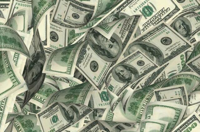 Latvija pasiskolino 1 mlrd. JAV dolerių pigiau nei Lietuva