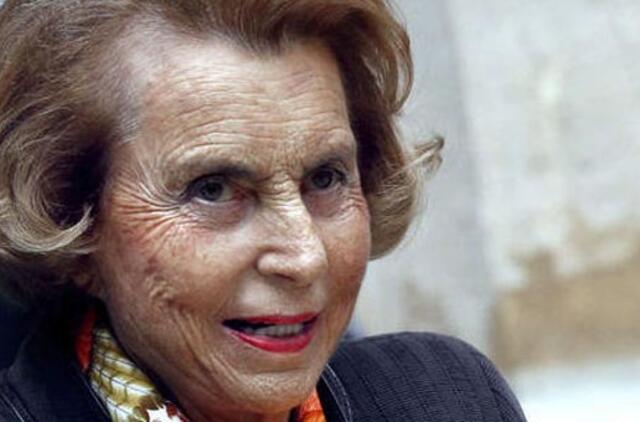 Turtingiausia Europos moteris pasitraukė iš "L'Oreal" direktorių tarybos