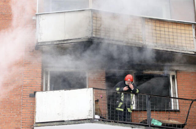 Vilniuje degė butas šeštame namo aukšte