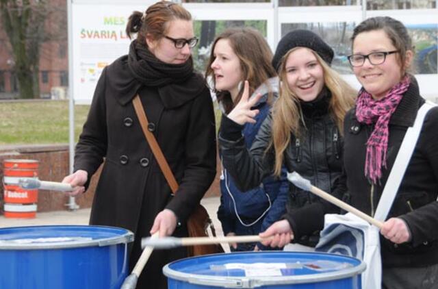 Jaunųjų menininkų projektams - beveik 600 tūkst. litų