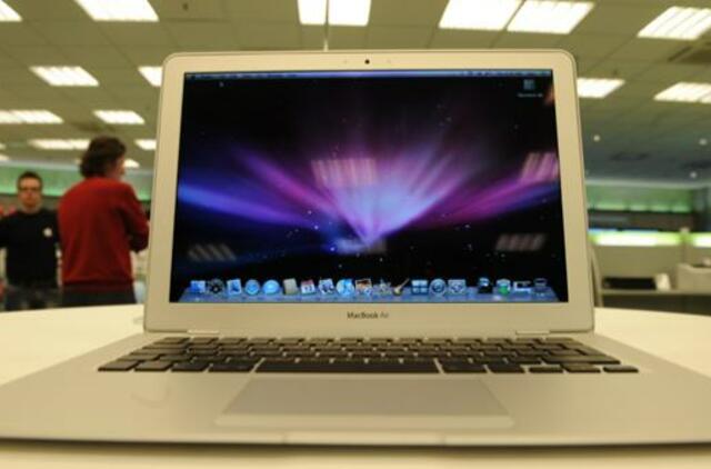 "Apple" neigia kaltinimus dėl elektroninių knygų kainų sąmokslo