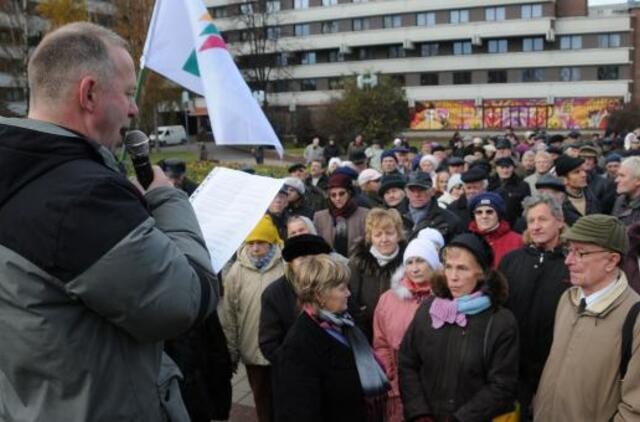 Atgimimo aikštėje rengiamas protesto mitingas