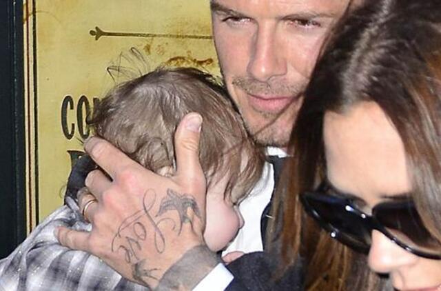 Bekhamų dukrelei firma pasiūlė modelio kontraktą