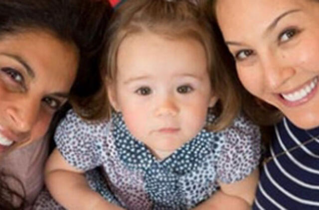 Homoseksualių porų vaikai – be tėvų ir be pilietybės