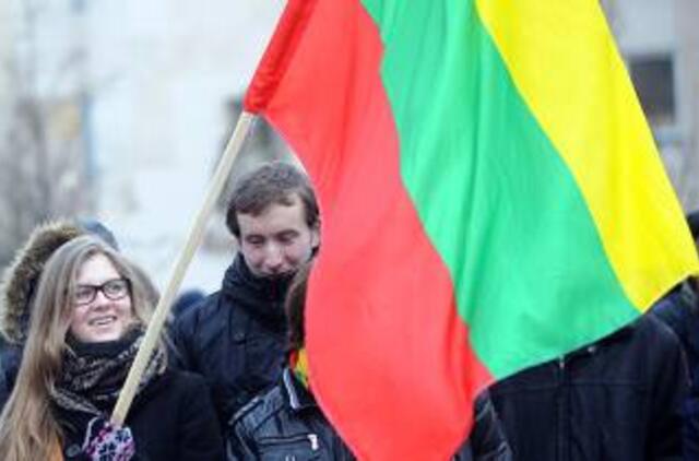 Naikinama taip brangiai kurta Tėvynė