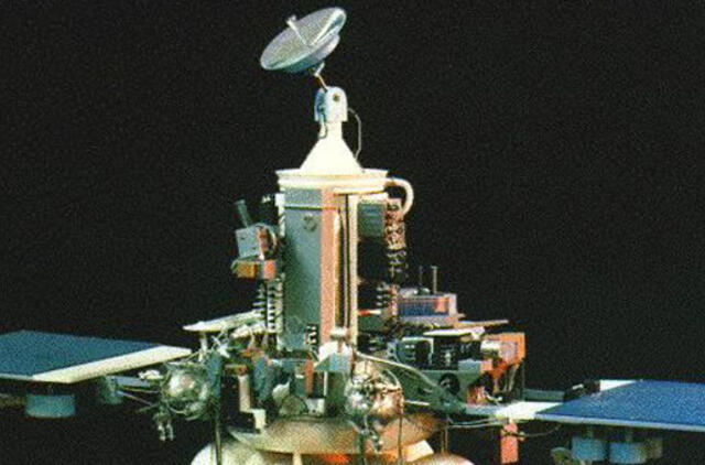 Rusija dar kartą bandys pasiekti Marso orbitoje skriejantį „Fobos“