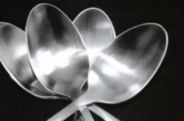 Darbo užmokesčio reformos reikalauta barškinant puodus ir šaukštus