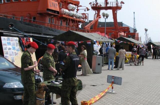 Kariuomenė nori draugauti su visuomene