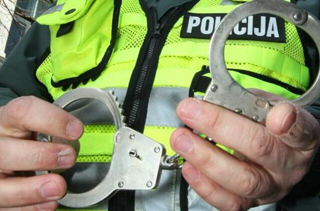 Klaipėdoje neblaivus tėvas dukrai sulaužė žandikaulį