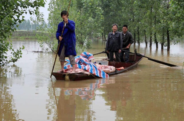 Potvyniai Kinijoje nusinešė 59 žmonių gyvybes